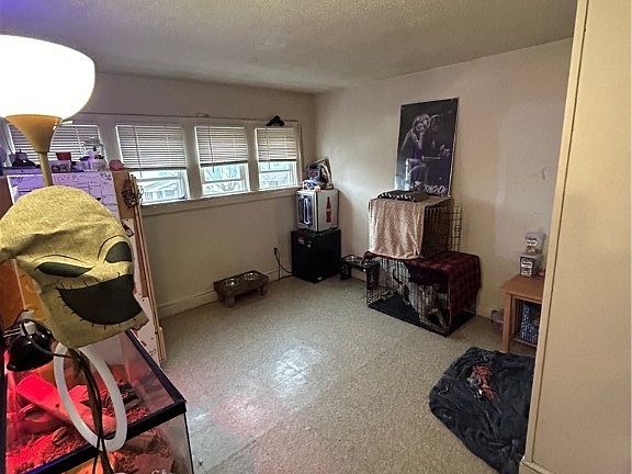 3rd image of 3549 E 133rd St