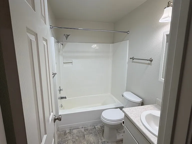749 Spring St — Photo 13