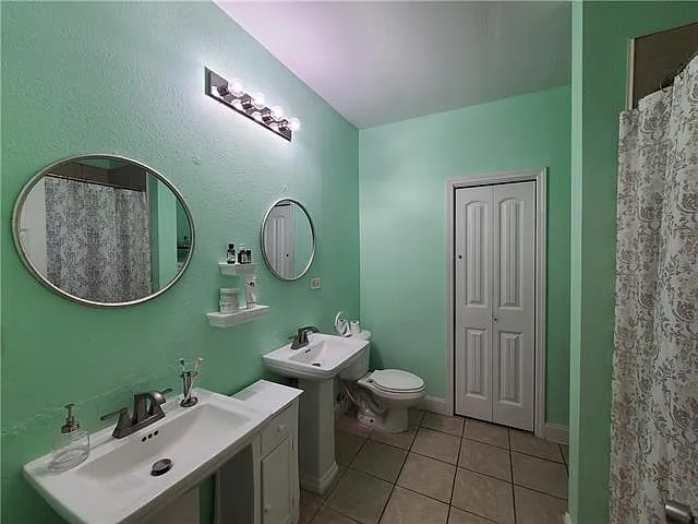 2639 N Galvez St — Photo 10