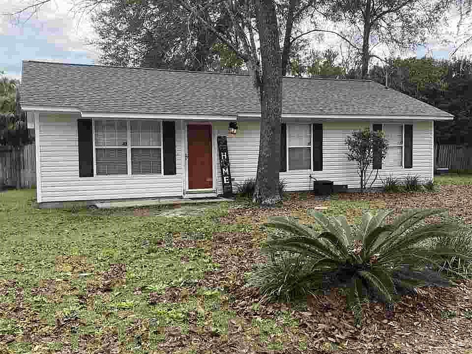 1st image of 43 Dogwood Dr