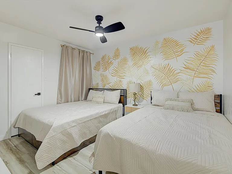 7310 Corta Calle Dr — Photo 24