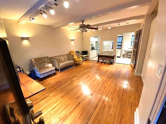 4th image of 20215 42nd Ave #3B