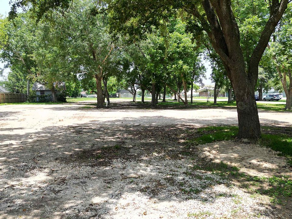 2836 Merriman St, Port Neches, TX 77651 MLS 238550 Zillow