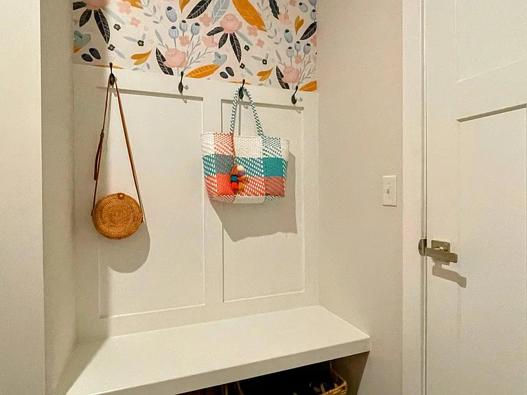 mudroom