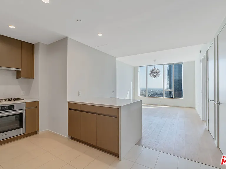 889 Francisco St #3801 — Photo 6