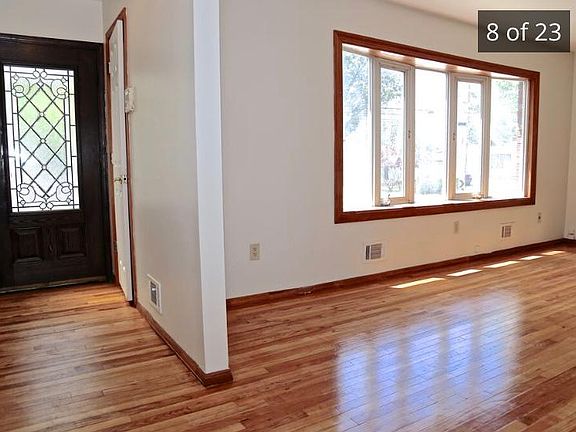 3rd image of 103 Vedder Ave #1