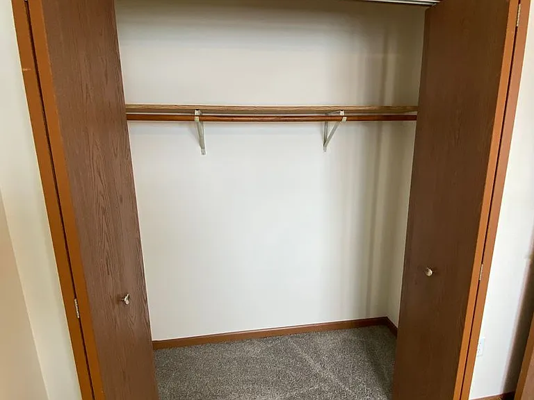 1785 Alexandra Ct — Photo 12