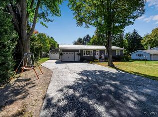 1757 Saint Charles Pl, Marilla, NY 14102