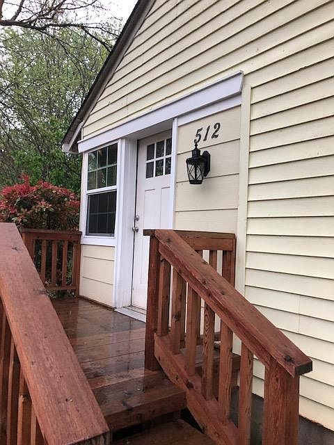 1st image of 512 Saint Mary St