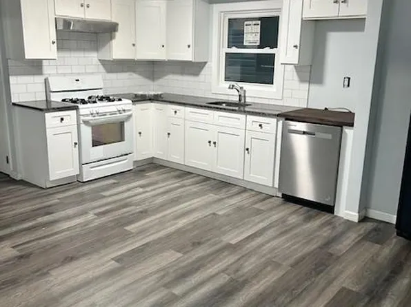 107 Waverly Street image 1 of 13