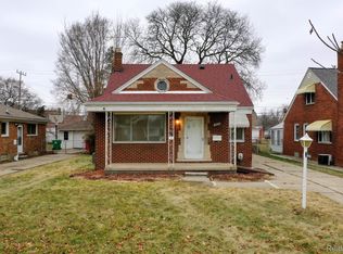 16535 Lincoln Ave, Eastpointe, MI