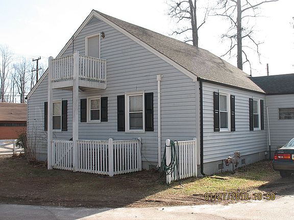 Side with small deck