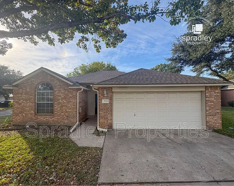 Briar Crest — Photo 1