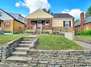 8307 Roland Ave, Cincinnati, OH 45216