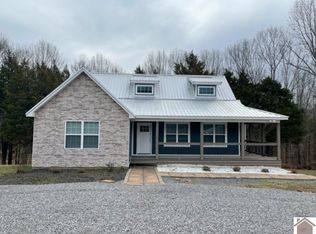 32 Al Henn Rd, Cadiz, KY 42211