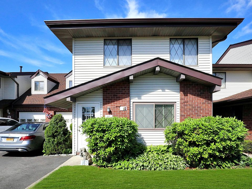 1st image of 41 Cambridge Dr W #41