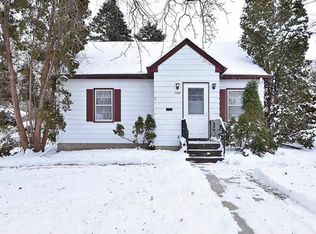 1145 8th Ave SW, Faribault, MN 55021