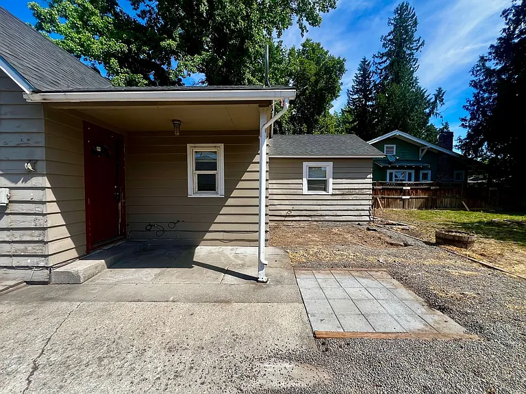 418 S 17th Ave — Photo 3