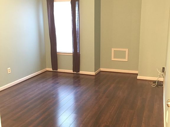 4th image of 4405 Sedgehurst Dr APT 101