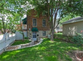 2121 Crittenden St, Saint Louis, MO 63118