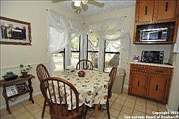 4th image of 7614 Susan Elaine St