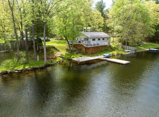 6868 Smith Ln, South Frontenac, ON K0H2L0