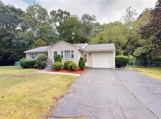 145 Woodcrest Rd, Warwick, RI 02889