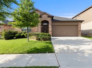 5016 Sugarcane Ln, Fort Worth, TX 76179