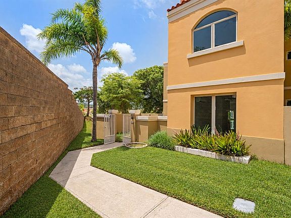2nd image of 90 CANDELERO DRIVE #49