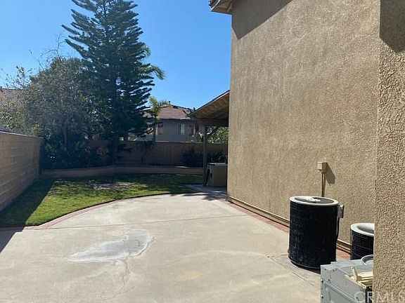 5th image of 14611 Nevada Ct