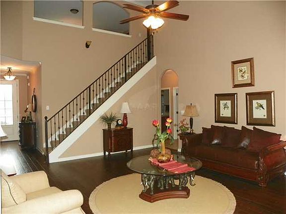 5th image of 6865 Crutcher Lane Dr