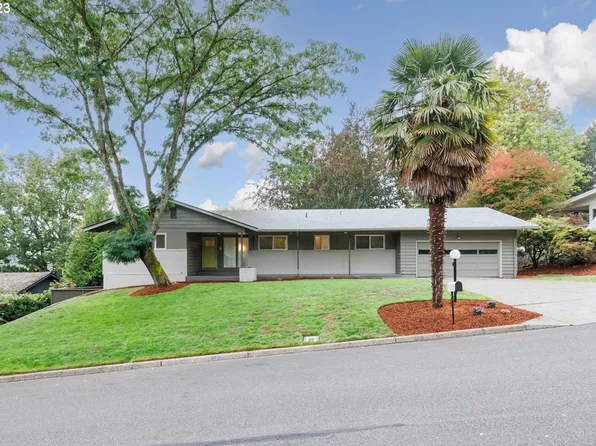 4011 SW 43rd Ave, Portland, OR 97221
