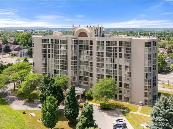 162 Martindale Rd #605, Saint Catharines, ON L2S 3S4