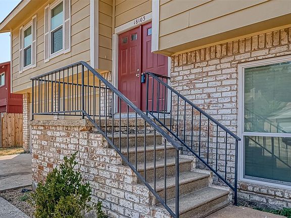 5th image of 18103 Wild Willow Lane Lane