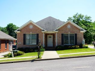 136 Riley Cir, Fayetteville, TN 37334