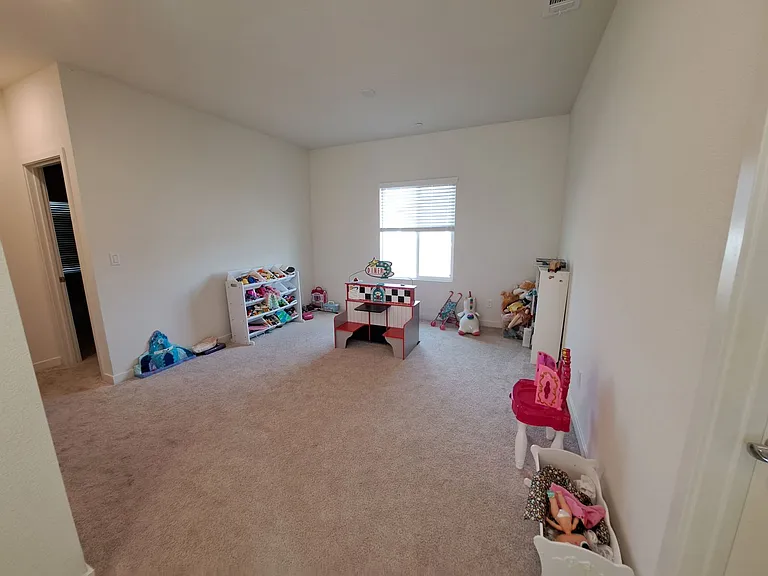 1160 Yale Dr — Photo 23