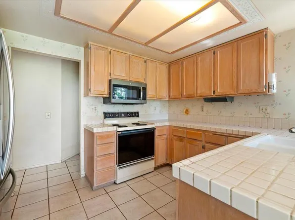 41572 Resorter Blvd, Palm Desert, CA 92211