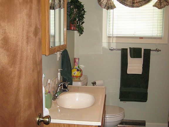 4th image of 2228 S 8th St W