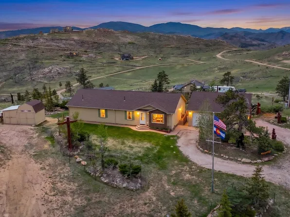 572 Horse Mountain Dr, Livermore, CO 80536