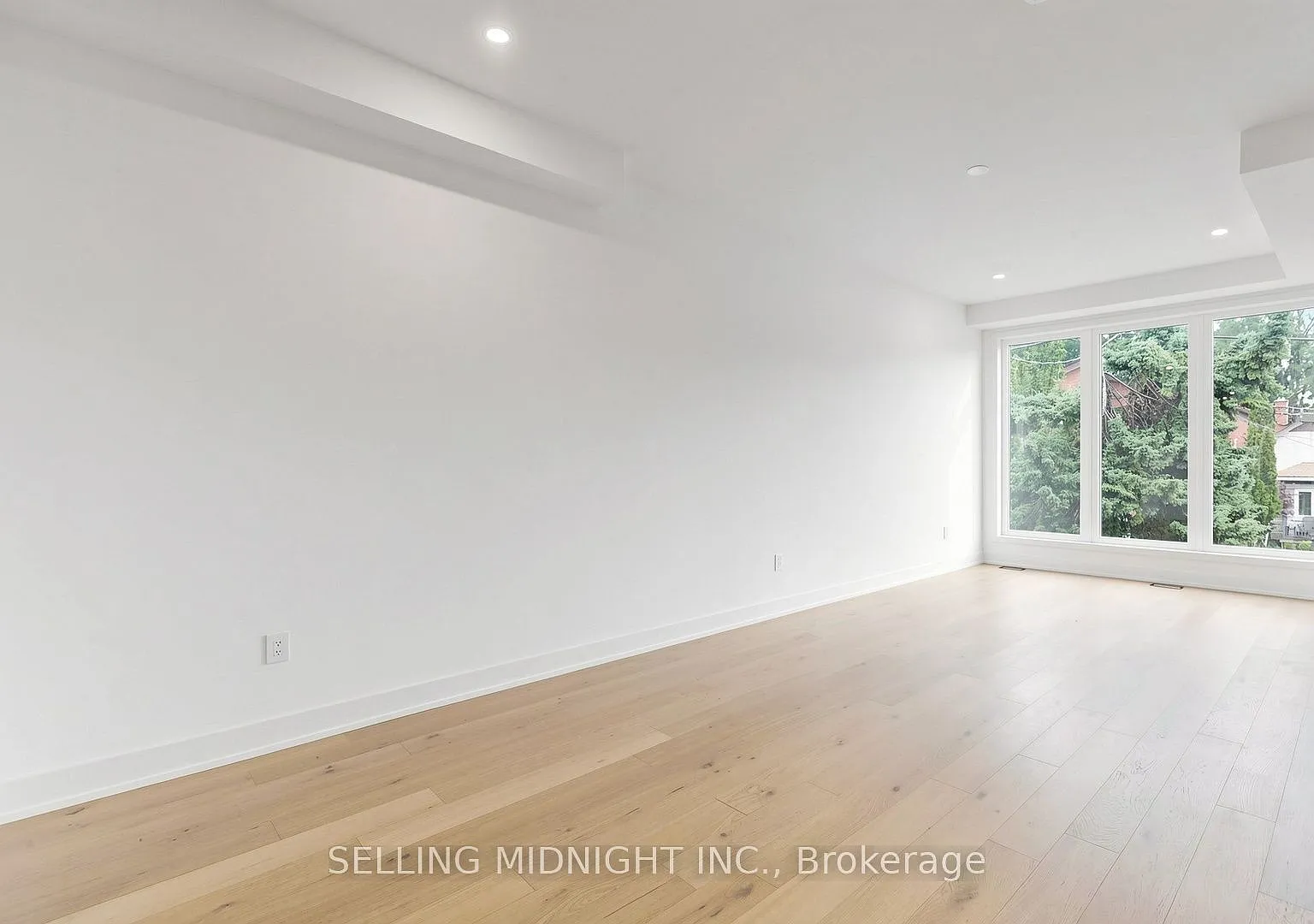 6 bed, $6,500 — Photo 2