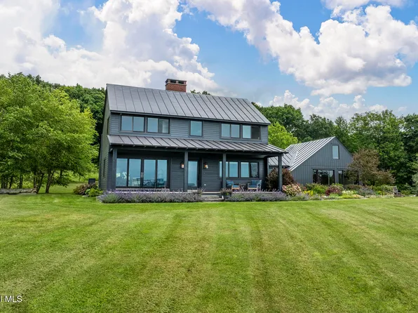 53 May Lane, Spencertown, NY 12037