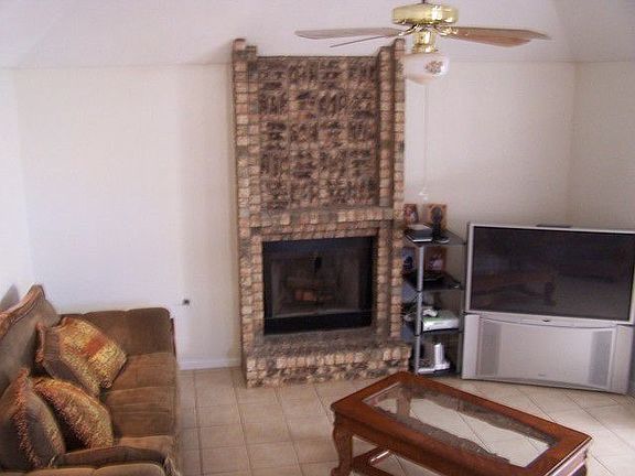 3rd image of 4376 Loma De Brisas Dr