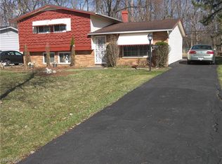 6017 Lehman Dr, Bedford Heights, OH