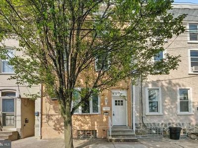 3805 Sharp St, Philadelphia, PA, 19127