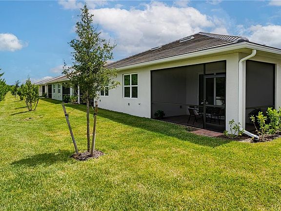 5th image of 1013 Tranquil Brook DR