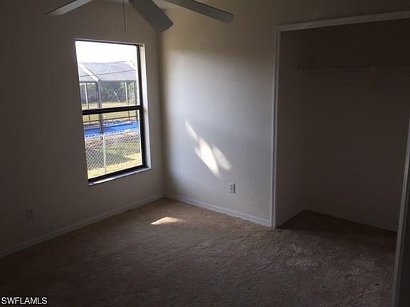 5th image of 218 NE 9th Ct
