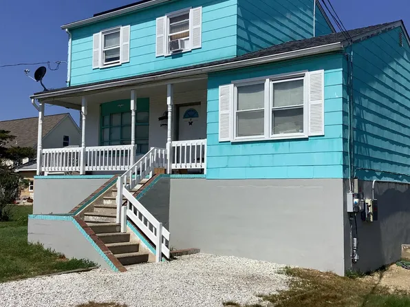 205 Fox Pl, Egg Harbor Township, NJ 08234