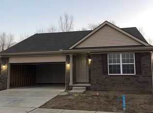 1608 Weeping Willow Ct, Ypsilanti, MI 48198