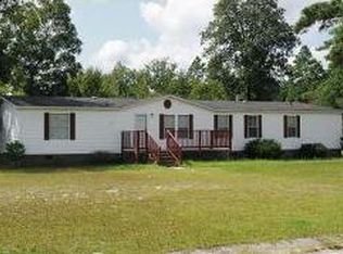 539 Sandy Pines Ct, Hope Mills, NC 28348