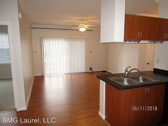3rd image of 19629 Galway Bay Cir APT 204